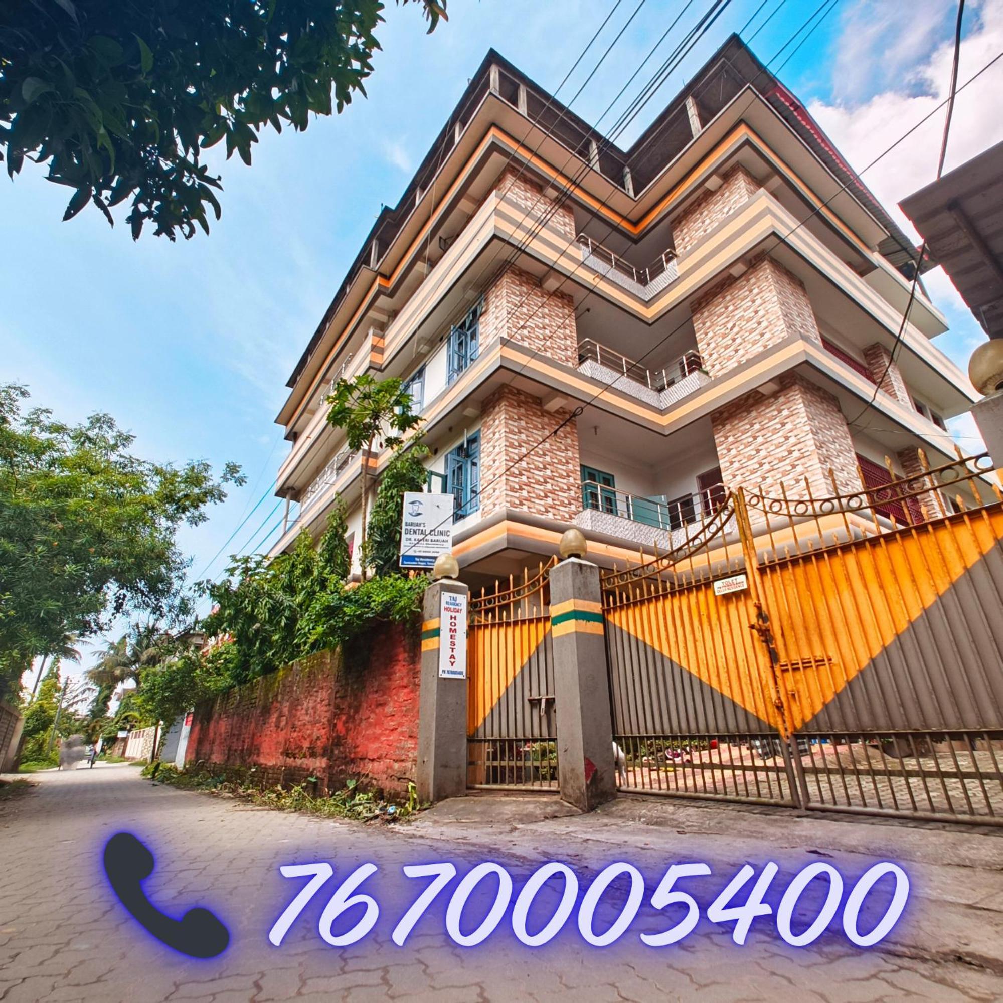 Taj Residency Holiday Homestay -Entire 1Bhk & 2Bhk Private Apartments -Call 767Ooo54Oo Jorhāt Buitenkant foto