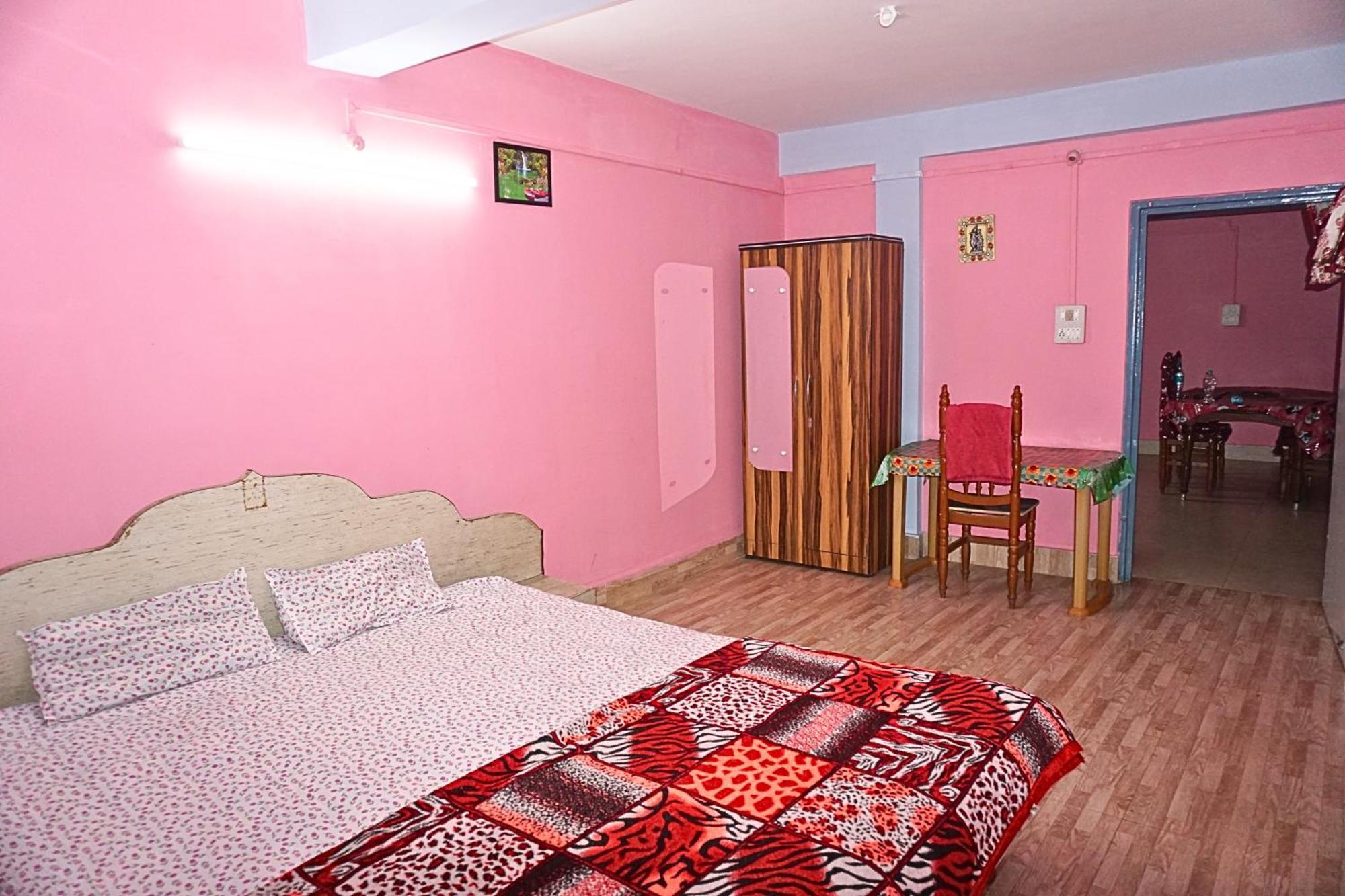 Taj Residency Holiday Homestay -Entire 1Bhk & 2Bhk Private Apartments -Call 767Ooo54Oo Jorhāt Buitenkant foto