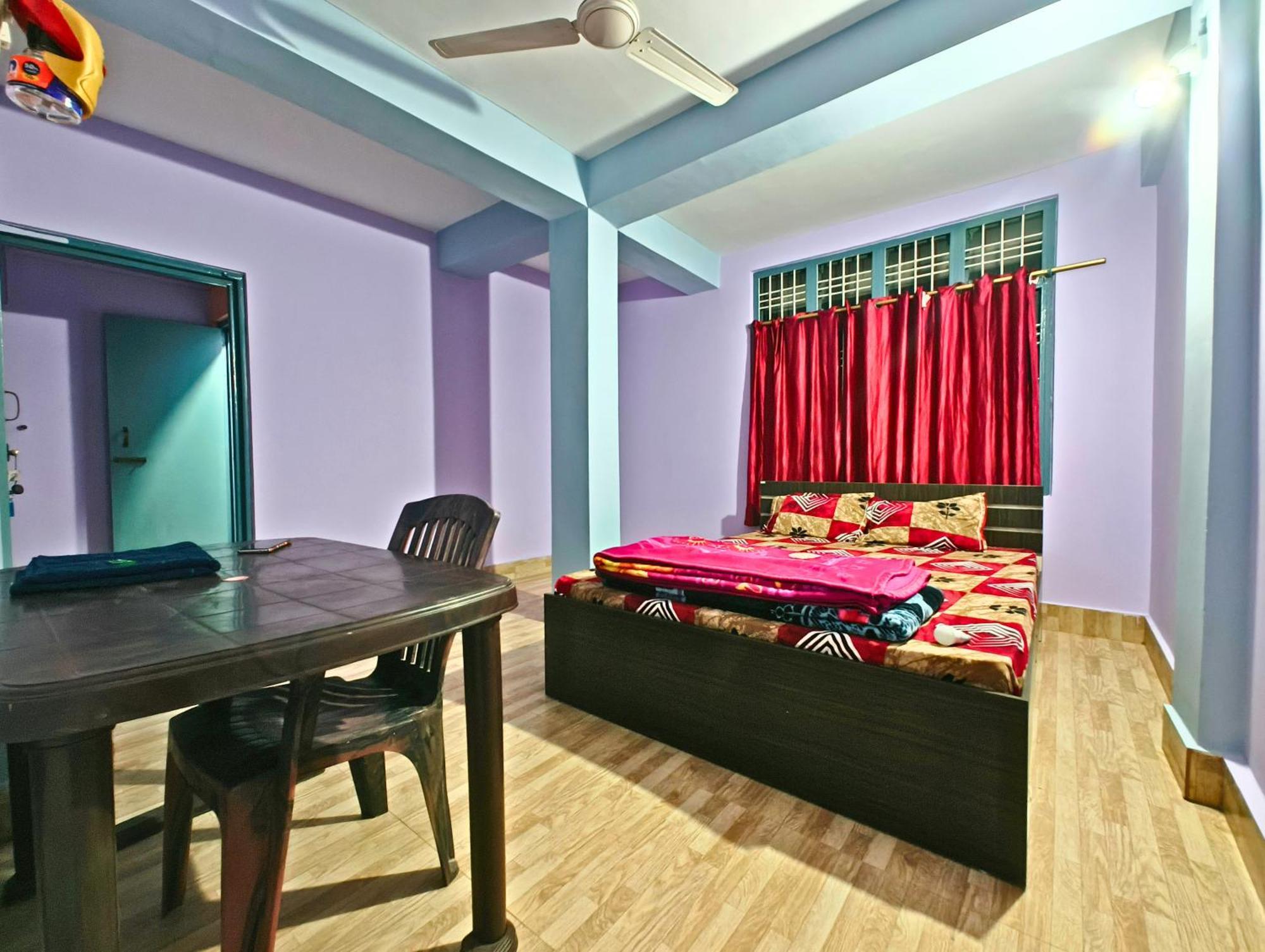 Taj Residency Holiday Homestay -Entire 1Bhk & 2Bhk Private Apartments -Call 767Ooo54Oo Jorhāt Buitenkant foto