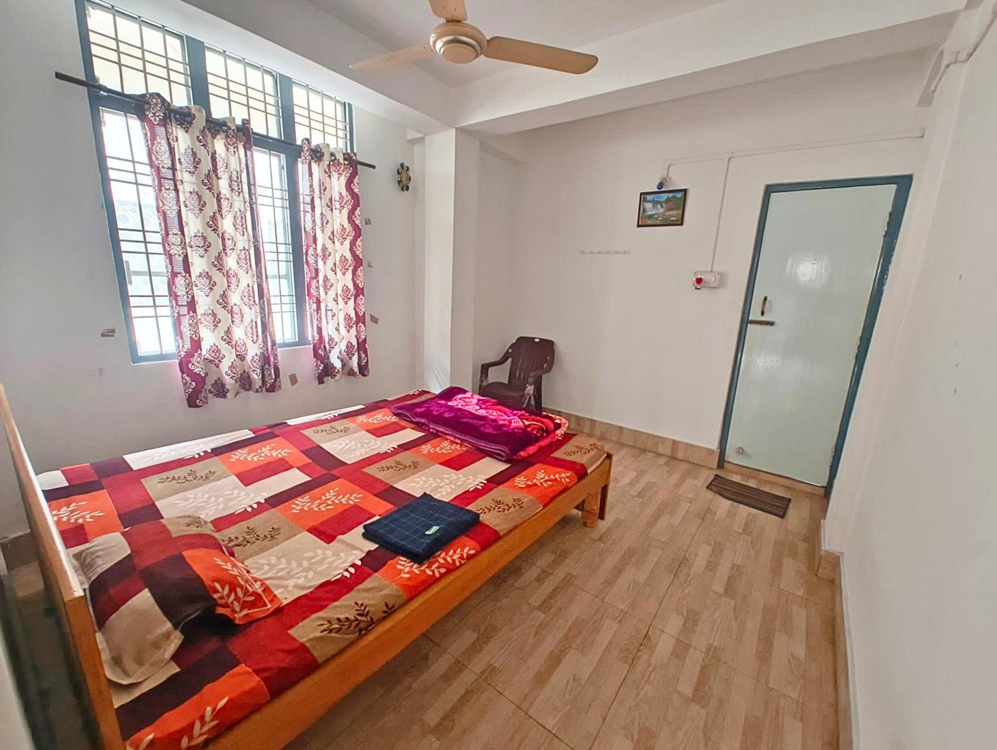 Taj Residency Holiday Homestay -Entire 1Bhk & 2Bhk Private Apartments -Call 767Ooo54Oo Jorhāt Buitenkant foto