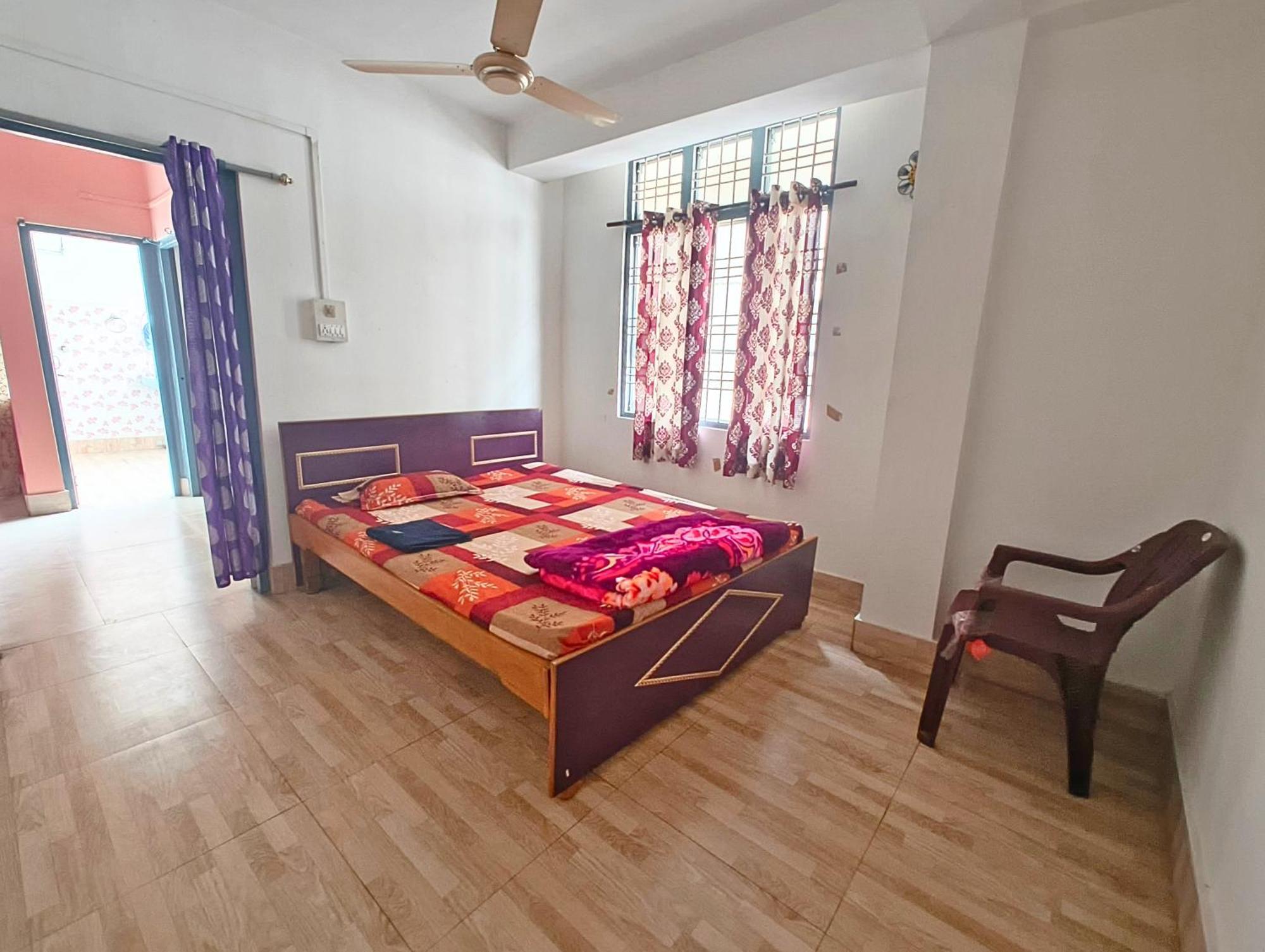 Taj Residency Holiday Homestay -Entire 1Bhk & 2Bhk Private Apartments -Call 767Ooo54Oo Jorhāt Buitenkant foto